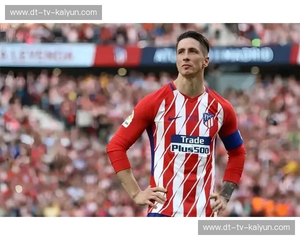 撕裂之城的终极博弈：当“白衣军团”在伯纳乌再次遭遇“床单军团”